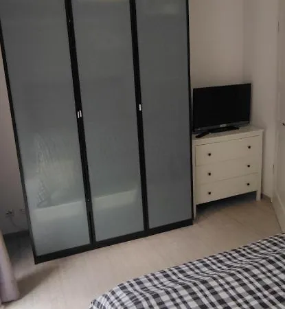 بيت للعطل De Huemmelske Bur فريزويته